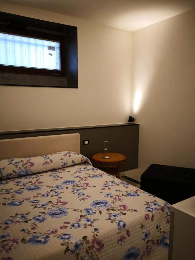 Ferienwohnung La Casa Di Valentina Vado Ligure Exterior foto