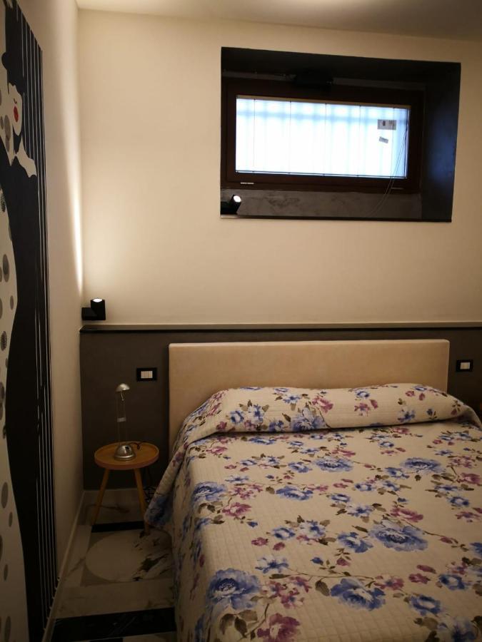 Ferienwohnung La Casa Di Valentina Vado Ligure Exterior foto
